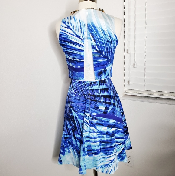 Karen Millen Dresses Karen Millen Blue Palm Print Dress 2 Poshmark